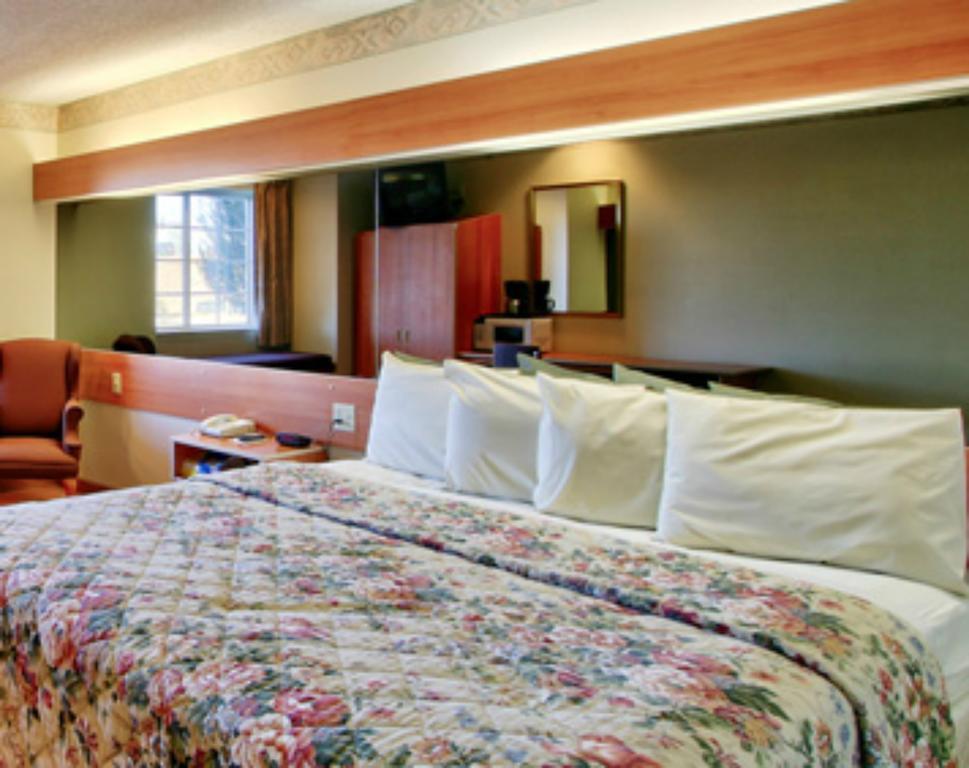 Western Skies Inn & Suites Los Lunas Exterior foto